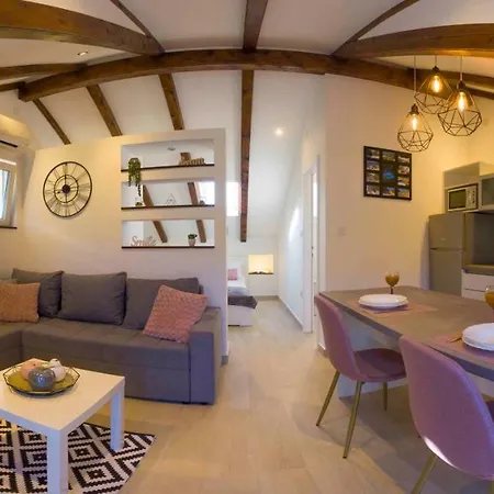 Green Paradise Apartment Vis